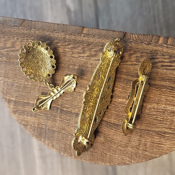 Vintage Vtg Gold Tone & Simulated Pearl Brooch Pins - Picture 5 of 10